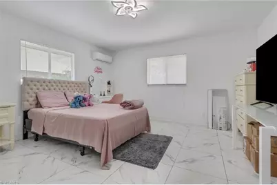 521 31st St SW, Naples, FL 34117 - Photo 19