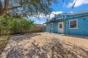 2750 Manorca Ave, Naples, FL 34112 - Photo 21