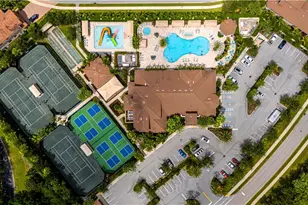 13852 Luna Dr, Naples, FL 34109 - Photo 29
