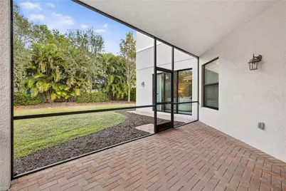 13852 Luna Dr, Naples, FL 34109 - Photo 15