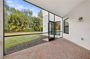 13852 Luna Dr, Naples, FL 34109 - Photo 15