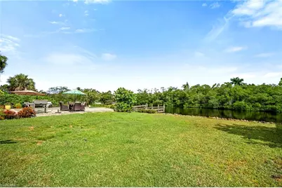 2271 Harbor Rd, Naples, FL 34104 - Photo 35
