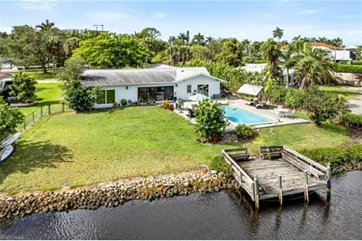2271 Harbor Rd, Naples, FL 34104 - Photo 7