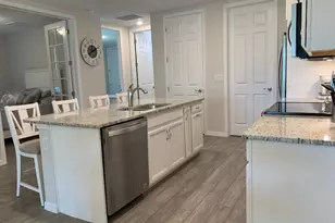 14631 Edgewater Cir, Naples, FL 34114 - Photo 7