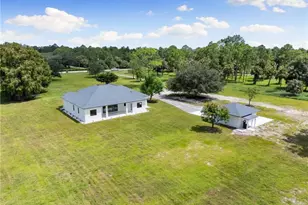 221 10th St SE, Naples, FL 34117 - Photo 43