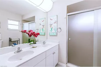 1704 SW 44th Ter, Cape Coral, FL 33914 - Photo 15
