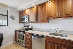 4223 Bay Beach Ln, Fort Myers Beach, FL 33931 - Photo 5