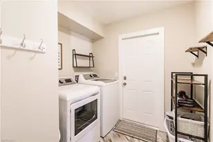 1019 SE 5th Pl, Cape Coral, FL 33990 - Photo 23