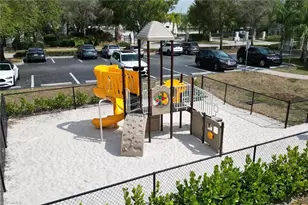 15454 Summit Pl Cir, Naples, FL 34119 - Photo 37