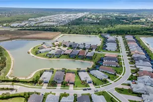 19649 Aqua View Ln, Fort Myers, FL 33913 - Photo 29