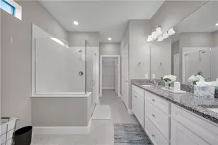 19649 Aqua View Ln, Fort Myers, FL 33913 - Photo 21