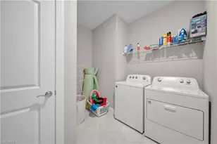 19649 Aqua View Ln, Fort Myers, FL 33913 - Photo 17