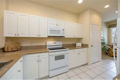 7920 Mahogany Run Ln #1024, Naples, FL 34113 - Photo 11