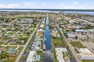 1022 SE 46th St, Cape Coral, FL 33904 - Photo 3