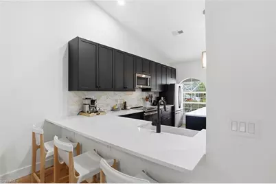6236 Shadowood Cir, Naples, FL 34112 - Photo 5