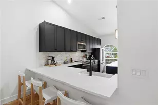 6236 Shadowood Cir, Naples, FL 34112 - Photo 5