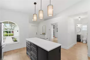 6236 Shadowood Cir, Naples, FL 34112 - Photo 3