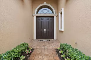 5717 Hammock Isles Dr, Naples, FL 34119 - Photo 3