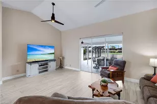 28820 Trenton Ct, Bonita Springs, FL 34134 - Photo 7