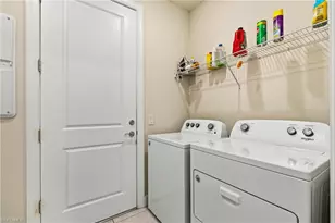 2244 Yellowfin Cir, Naples, FL 34114 - Photo 21
