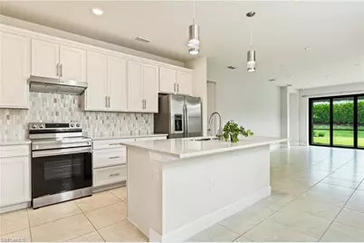 2244 Yellowfin Cir, Naples, FL 34114 - Photo 7