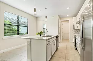 2244 Yellowfin Cir, Naples, FL 34114 - Photo 9