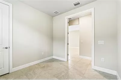 2244 Yellowfin Cir, Naples, FL 34114 - Photo 17