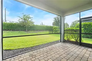 2244 Yellowfin Cir, Naples, FL 34114 - Photo 23