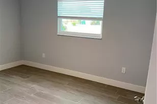 536 101st Ave N, Naples, FL 34108 - Photo 9