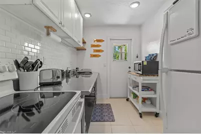 1854 Danford St, Naples, FL 34112 - Photo 9