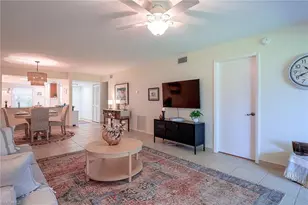 135 Cypress Way E, Naples, FL 34110 - Photo 19