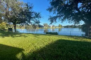 2901 SW 18th Pl, Cape Coral, FL 33993 - Photo 25