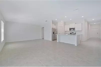 2901 SW 18th Pl, Cape Coral, FL 33993 - Photo 11