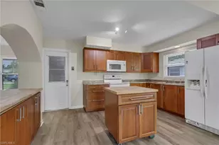 4350 23rd Ave SW, Naples, FL 34116 - Photo 9