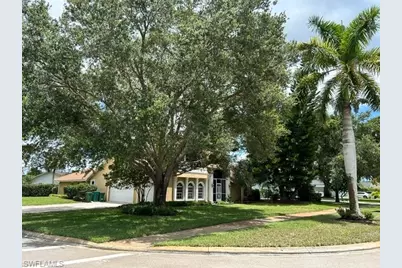 2312 Kings Lake Blvd, Naples, FL 34112 - Photo 3
