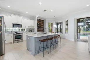 1394 King Sago Ct, Naples, FL 34119 - Photo 7