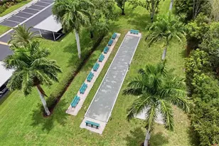 7360 Glenmoor Ln, Naples, FL 34104 - Photo 31