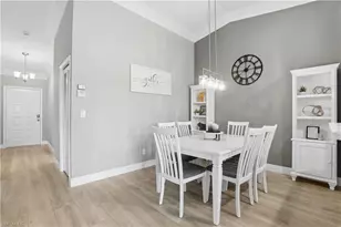 7360 Glenmoor Ln, Naples, FL 34104 - Photo 13