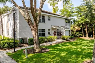 3735 Fieldstone Blvd, Naples, FL 34109 - Photo 37