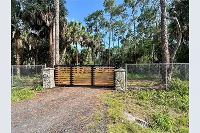 130 Jung Blvd W, Naples, FL 34120 - Photo 3