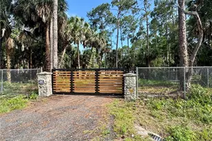 130 Jung Blvd W, Naples, FL 34120 - Photo 3