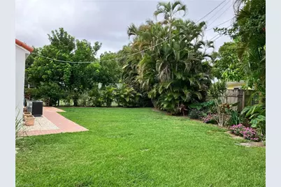 2462 Cortez Blvd, Fort Myers, FL 33901 - Photo 3
