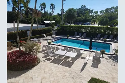 216 Banyan Blvd #216, Naples, FL 34102 - Photo 5