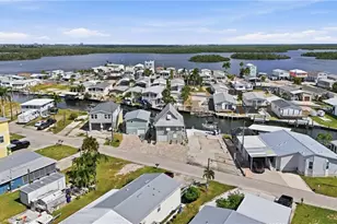 850 Oak St, Fort Myers Beach, FL 33931 - Photo 27