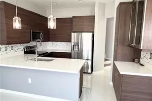 8984 Madrid Cir, Naples, FL 34104 - Photo 5