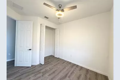8984 Madrid Cir, Naples, FL 34104 - Photo 15