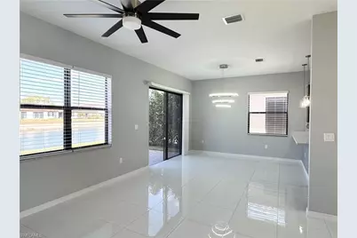 8984 Madrid Cir, Naples, FL 34104 - Photo 3