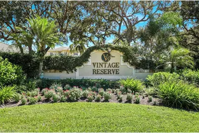 558 Vintage Reserve Ln #19A, Naples, FL 34119 - Photo 3