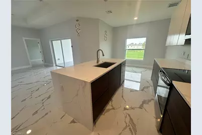 454 Mercedes Ct, Lehigh Acres, FL 33972 - Photo 9