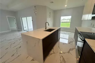 454 Mercedes Ct, Lehigh Acres, FL 33972 - Photo 9